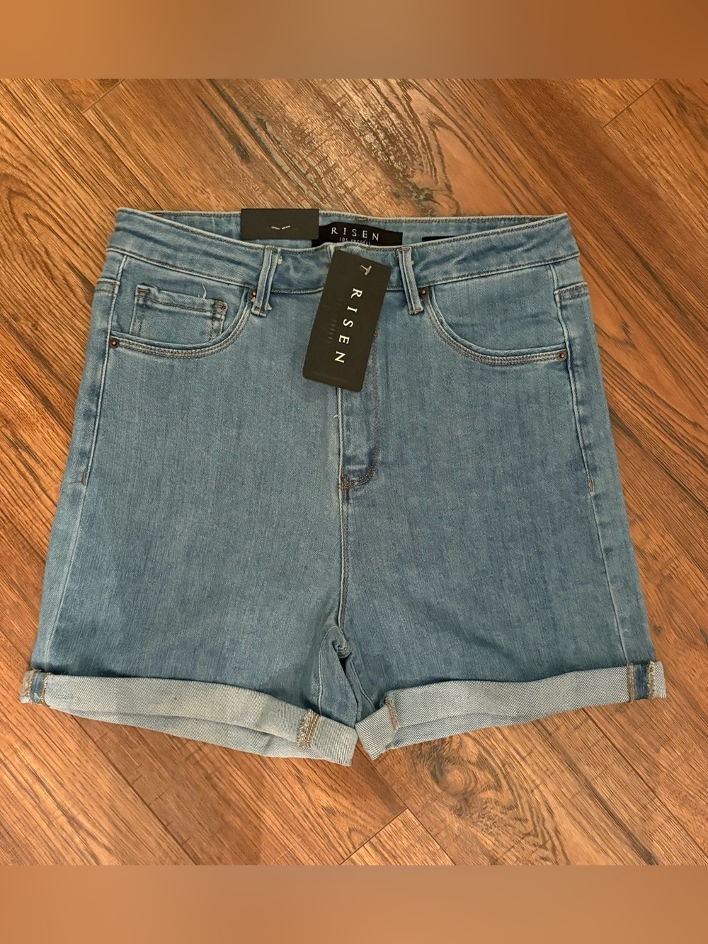 NWT Risen High-Rise Light Blue Denim Roll-Cuff Shorts Size L